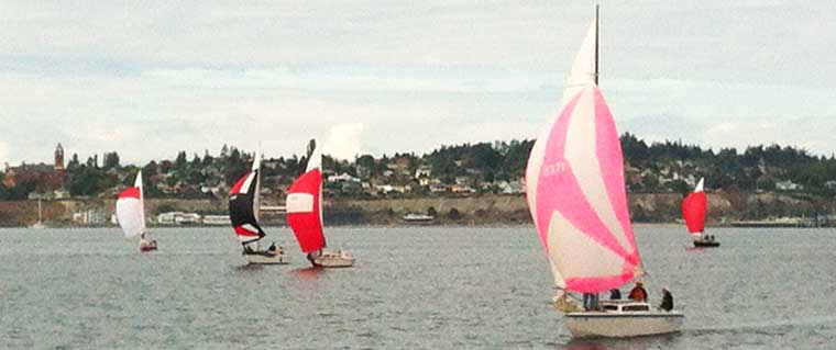 Close racing as the Tbirds head downwind. Photo by Piper Dunlap